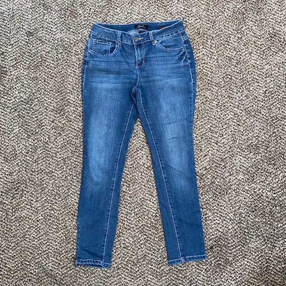 Earl Jeans Denim - Skinny ankle jeans - great stretch!